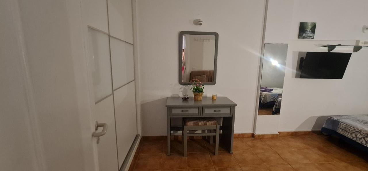 Vivienda Vacacional Marineda Sol Con Piscina El Medano Extérieur photo